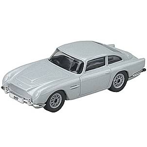 James Bond Thunderball Die-Cast 1:36 Scale Aston Martin DB5